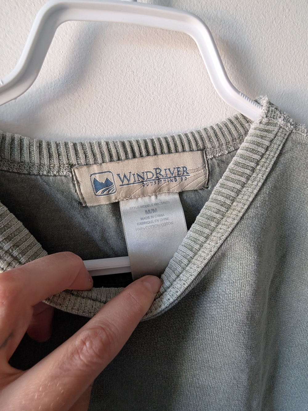 Vintage WindRiver Crewneck Sweatshirt - Light Sage Green - Picture 2 of 4